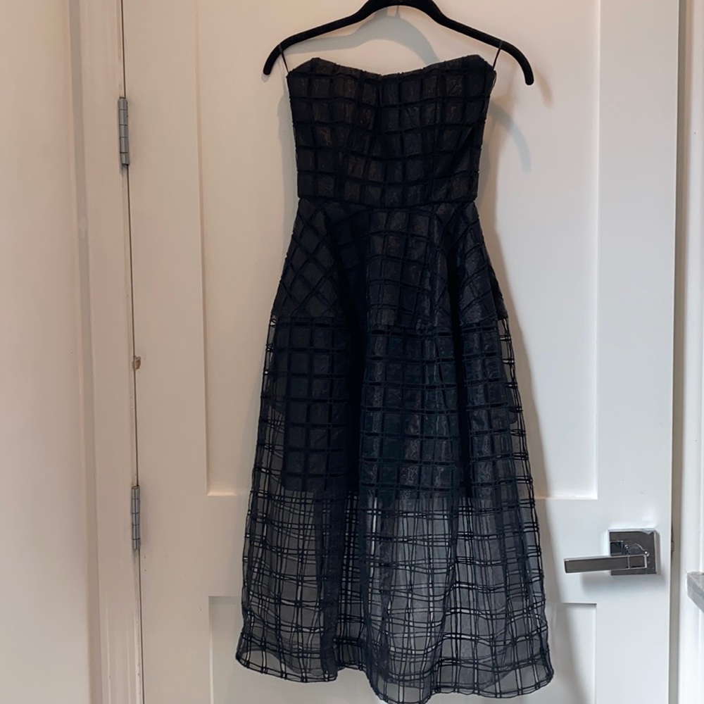 Beautiful Nicolas Black strapless dress